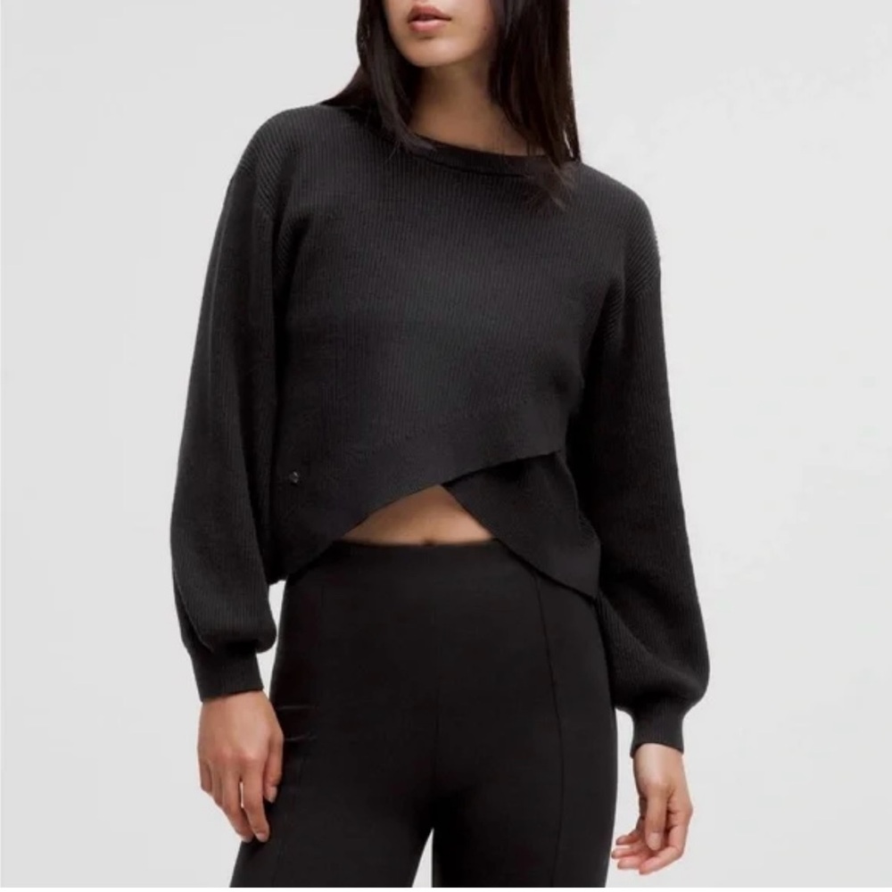 Black Lululemon Reversible Crossover Sweater sz 12